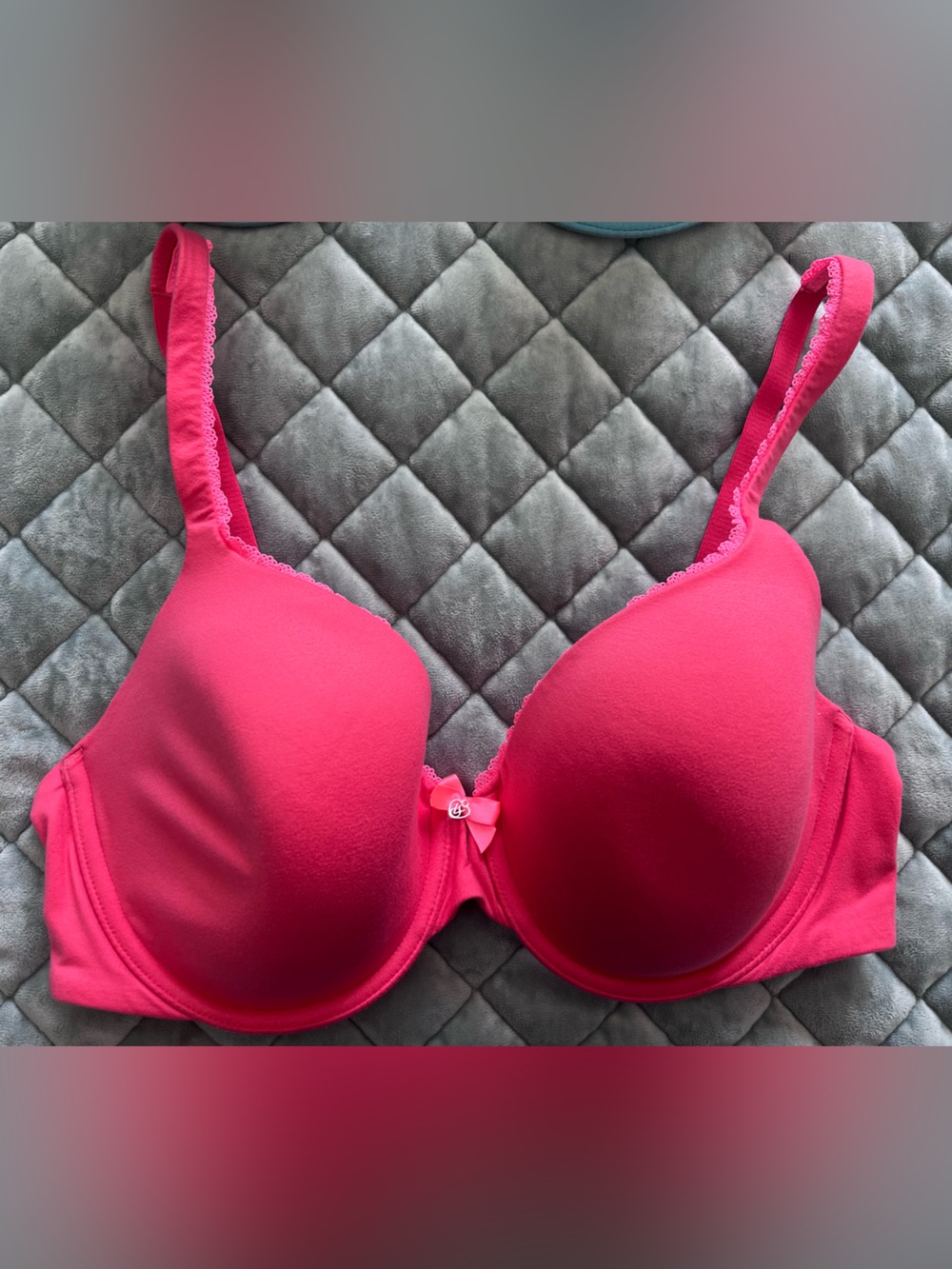 Victoria’s Secret Body by Victoria Lined Perfect Coverage 36D Bra